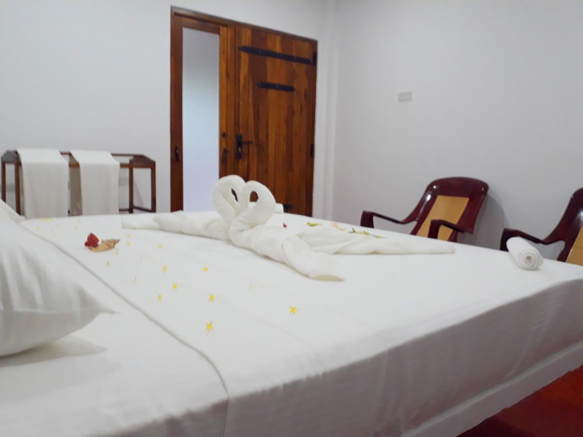 Akila Holiday Resort Habarana Esterno foto